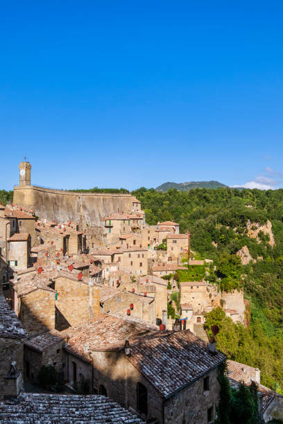 istock Tuscany - Masso Leopoldino in Sorano 1406857487