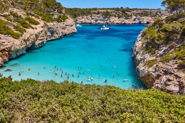 istock Turquoise waters in Mallorca. Moro beach. Mediterranean coastline. Balearic islands 1406876464