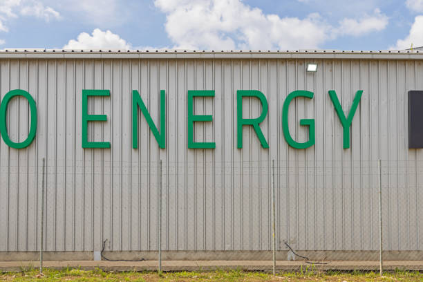 istock Energy Sign Building 1406901581