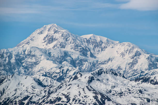 istock The cliffs and glaciers of Denali 1406924959