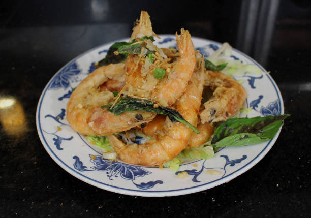 istock Chinese Salt and Pepper Fried Jumbo Shrimps 1406931888