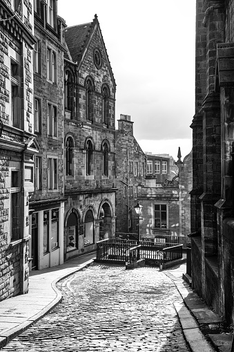 Edinburgh cobbled street in black and white