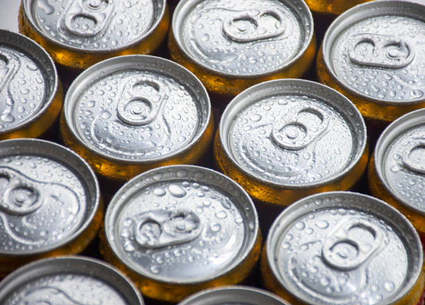 istock Wet beer can seal macrophoto 1406947430