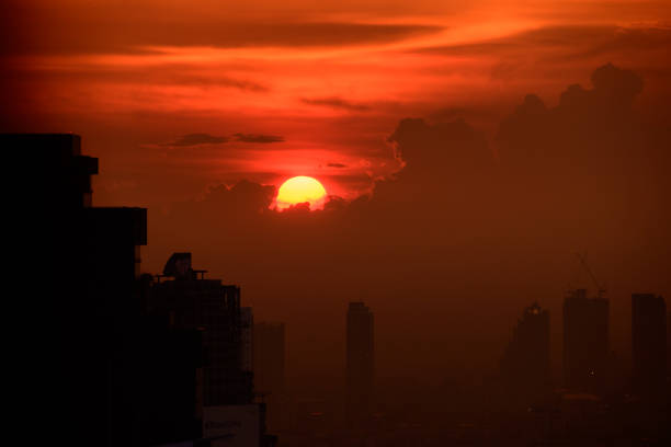 istock PM 2.5 dust in Bangkok, Thailand 1406952148
