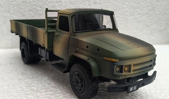 Miniature army military truck jiefang army truck