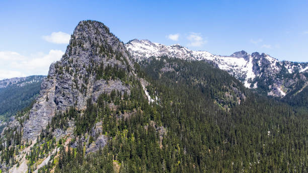 north cascades, washington, vom pacific crest trail (pct) - north cascades national park awe beauty in nature cloud stock-fotos und bilder