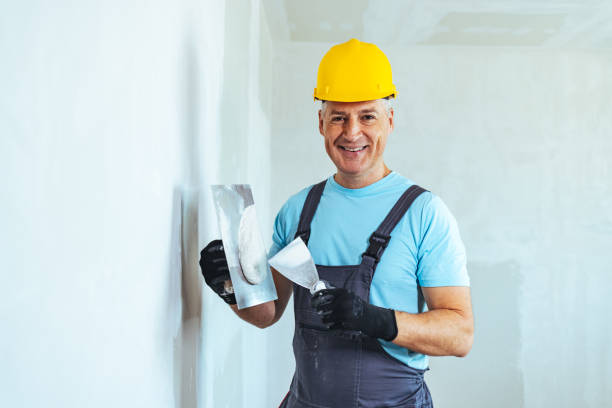istock Portrait of Handsome construction worker 1407100016