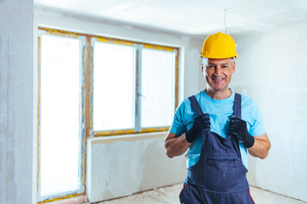 istock Worker with a helmet on his head looking at camera. 1407101473