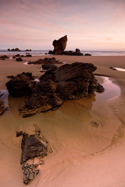 istock Dawn in Aguilar 1407185760
