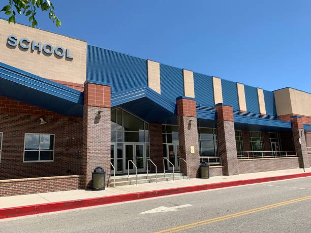 istock High School entrance 1407195994
