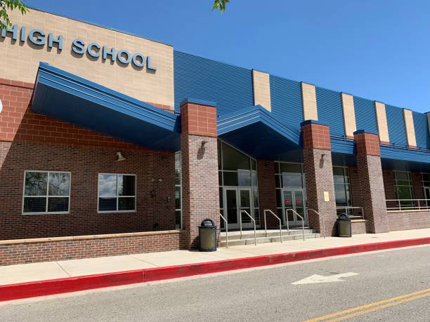istock High School entrance 1407195995