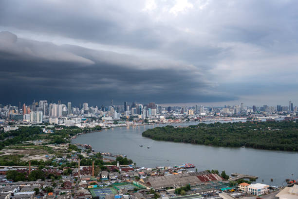 istock Storm will come to the city 1407249532