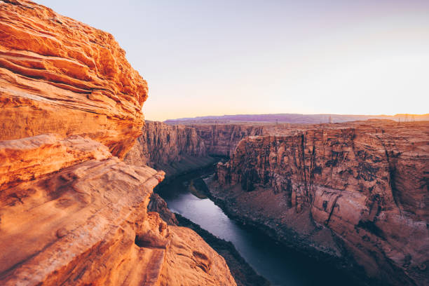 grand canyon - dramatic sky famous place canyon majestic - fotografias e filmes do acervo