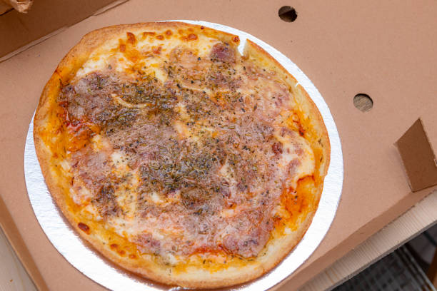 istock Pork's feet pizza, delicious! 1407316841
