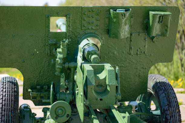 istock old military cannon 1407327888