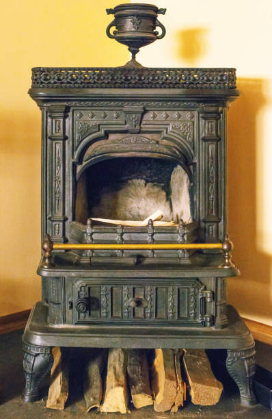 istock Cast iron old fashioned wood burning stove 1407331015