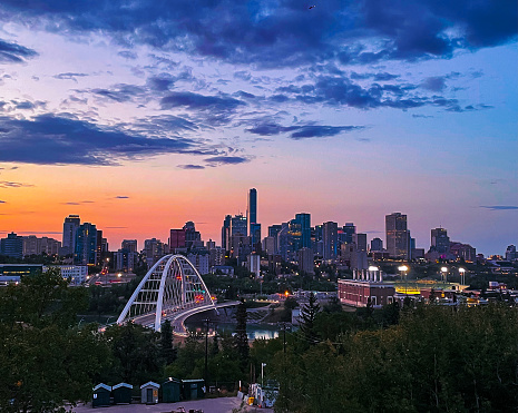 Capital of Alberta, Edmonton is located on North Saskatchewan river and one of the major metropolitans in Alberta after Calgary.