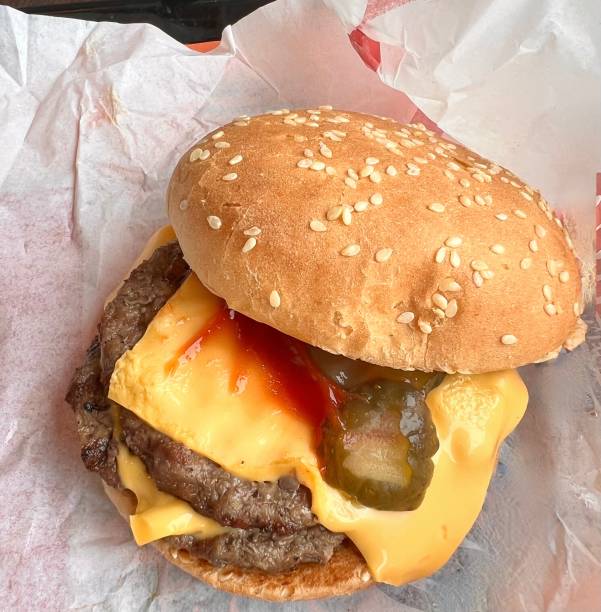 istock Dinner Lunch - Cheeseburger Fastfood 1407447020