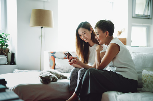 https://media.istockphoto.com/id/1407579327/photo/asian-mother-and-daughter-having-fun-at-home.jpg?b=1&s=170667a&w=0&k=20&c=WwyRRr-95MnKgb4X0r2DYjEd0pm3KnbsgGF-dUI3c3g=