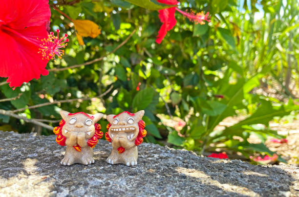 istock Shisa figurine and background material Okinawa 1407609401
