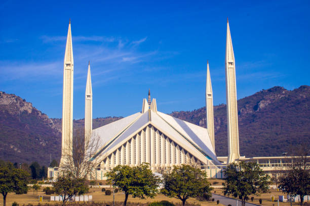 istock Shah Faisal Mosque Pakistan 1407613718