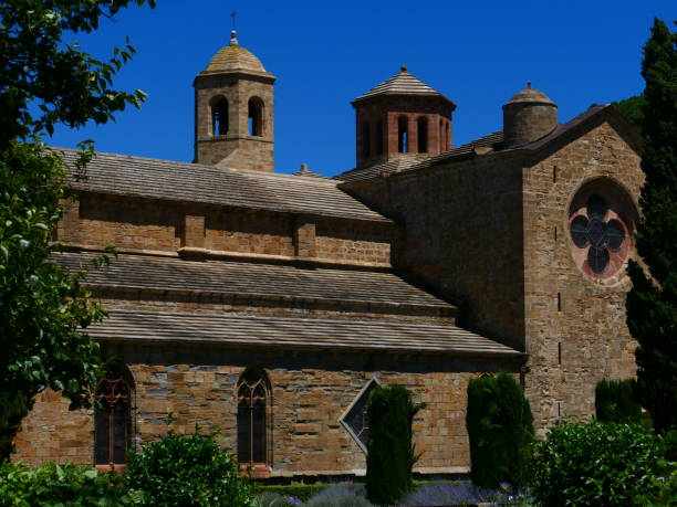 istock Fontfroide Abbey, Aude 1407639574