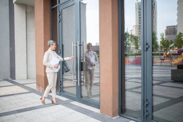 istock Confident middle-aged businesswoman 1407680471