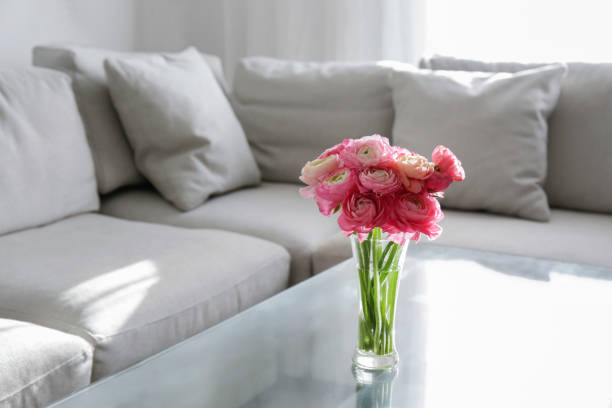 istock Flowers in the interior 1407697383
