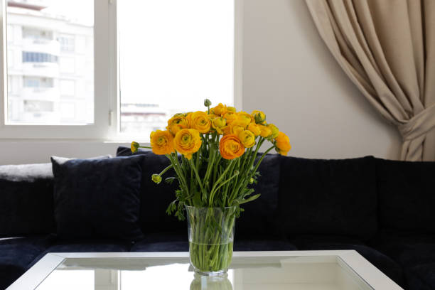 istock Flowers in the interior 1407697581