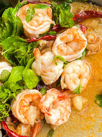 Stir-fried basil with fresh shrimp on the pan