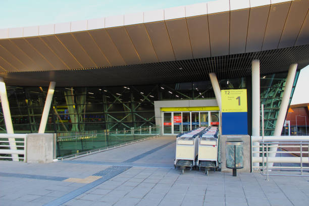istock airport gate door 1407730877