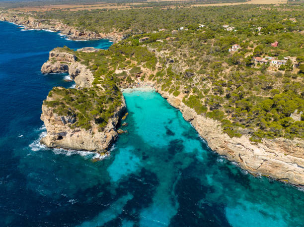 istock Calo des Moro 1407741863