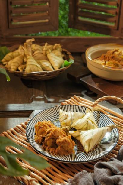 istock Ketupat palas with chicken rendang 1407780904