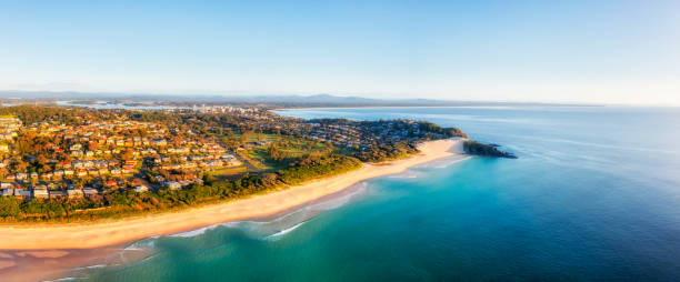 istock D Forster One Mile beach short bennetts pan 1407802363