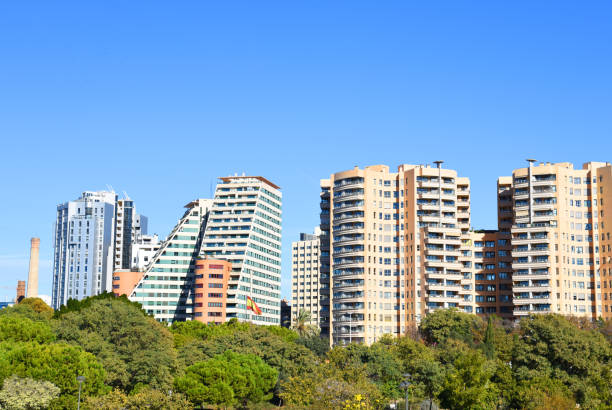 istock Facade house buildings at Central Park on Turia River. 1407867794