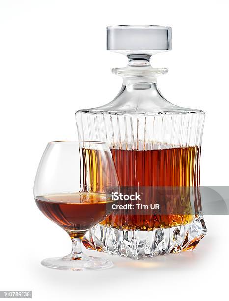 コニャックbrandy ガラスボトル Isolatedクリッピングパス - コニャックのストックフォトや画像を多数ご用意 - コニャック, アルコール飲料, ウイスキー