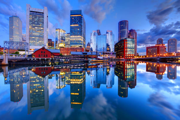 マサチューセッツ州ボストン - boston harbor ストックフォトと画像