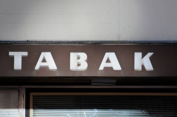istock tobacco and smoked goods sign 1407920871