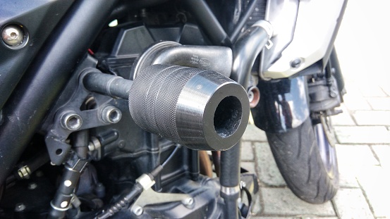 Motorcycle handlebar controls