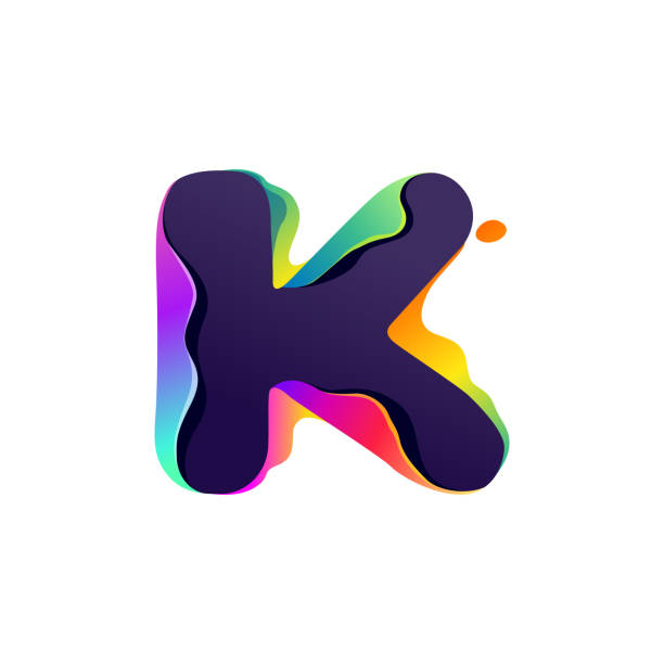 홀로그램 결함이있는 k 문자 로고. 색상 이�동과 환상 효과가있는 다색 그라디언트 기호. - letter k audio stock illustrations