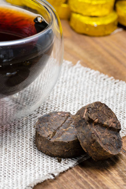 istock Chinese Pressed Fermented Pu-erh Black Tea Close-Up 1408040699