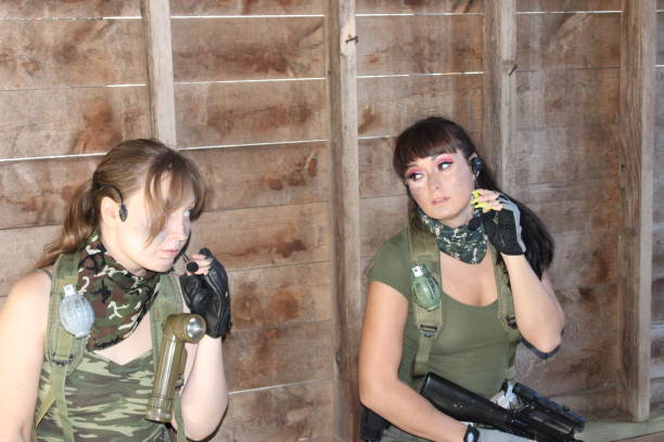 istock two female soldiers 1408172830