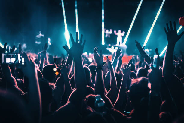 istock Rave party silhouettes. 1408185019
