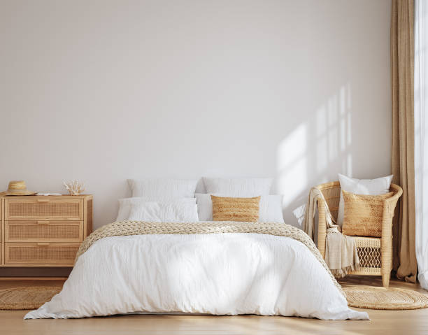 home mockup, bedroom interior background with rattan furniture and blank wall, coastal style - quarto de dormir imagens e fotografias de stock