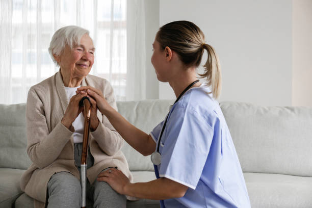 istock Elderly lady at hospital. 1408256234