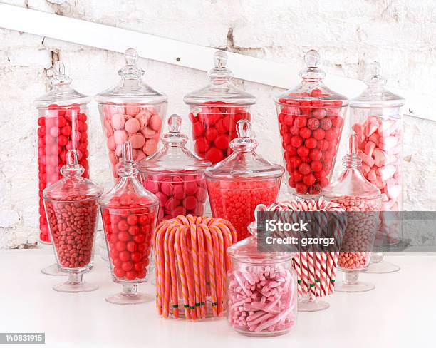 Candy Miski - zdjęcia stockowe i więcej obrazów Cukiernia - Cukiernia, Bez ludzi, Białe tło