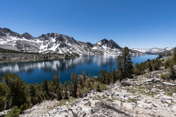 istock Duck Lake in the Sierra Nevada Mountains 1408321165