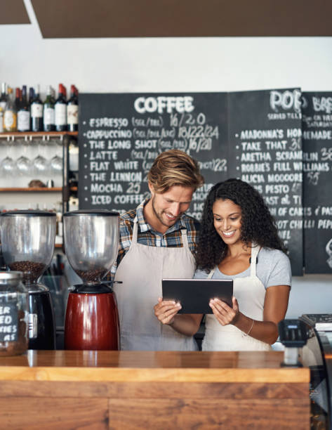 istock I found a great way to attract more customers 1408389344