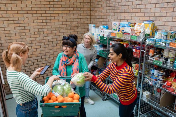 istock Distributing Food to the Community 1408412336