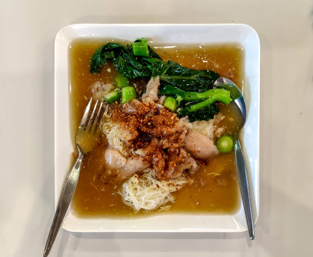 Stir-fried Fresh rice-flour noodles in thick sauce